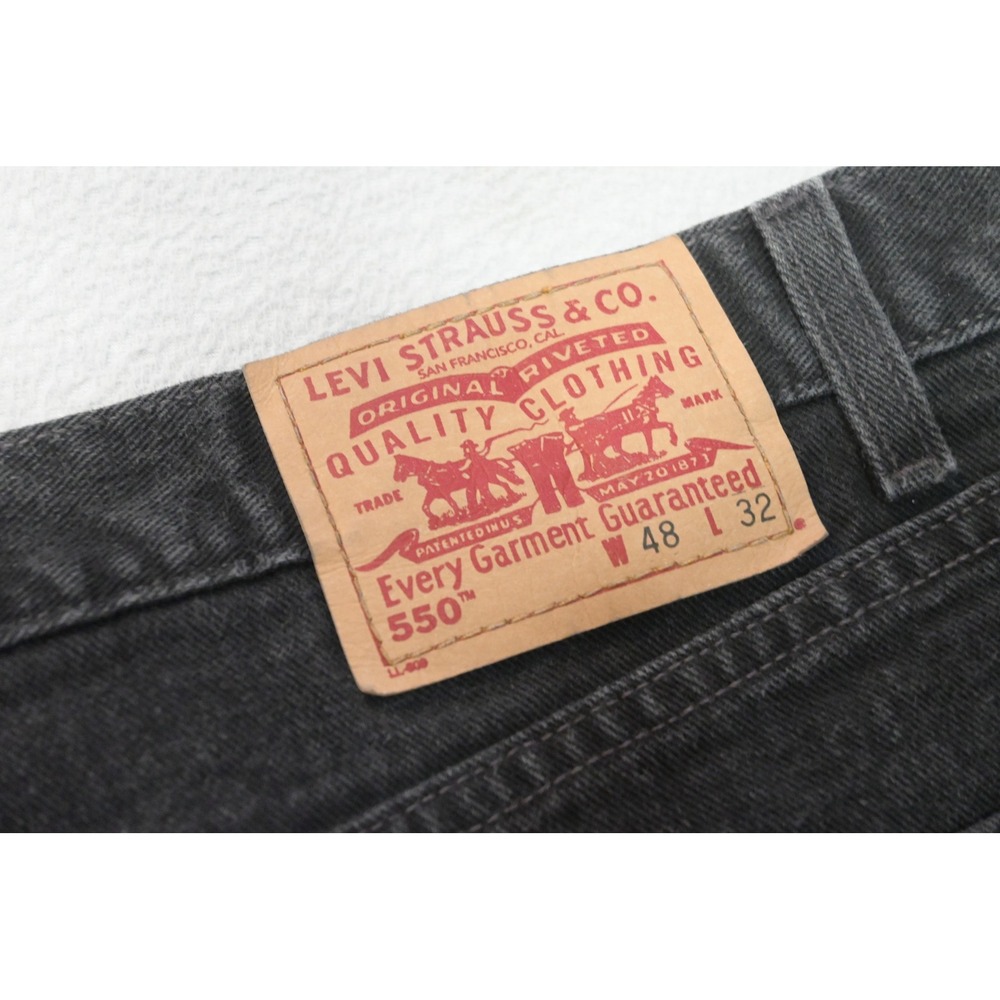 VTG Levis 550 Relaxed Fit Jeans Mens 48x32 Black Tapered Leg Denim Pant EUC